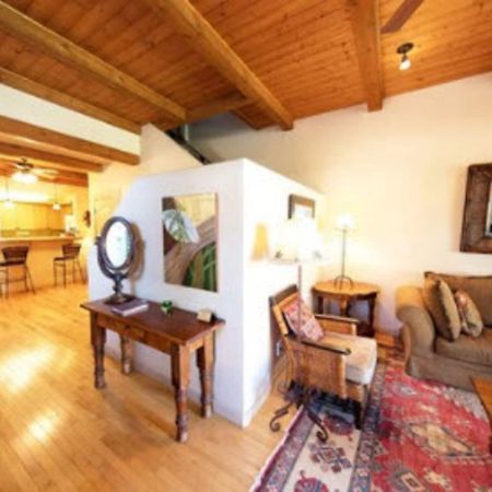 Blue Iguana Inn Ojai ภายนอก รูปภาพ