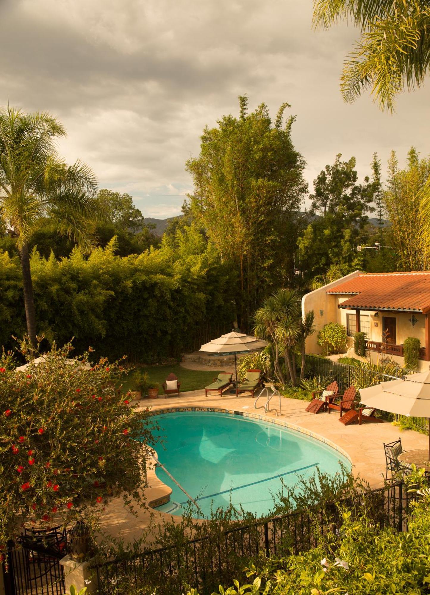 Blue Iguana Inn Ojai ภายนอก รูปภาพ