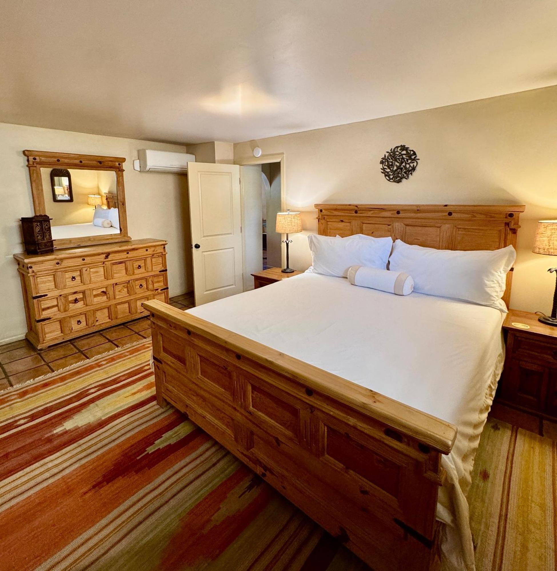 Blue Iguana Inn Ojai ภายนอก รูปภาพ